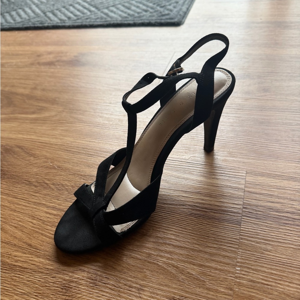 Kelly & Katie Black Strappy Heels